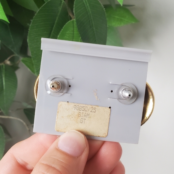 Vintage Savvy By Swarovski Full Lead Crystal Surgical Steel Earrings Round - Picture 3 of 8